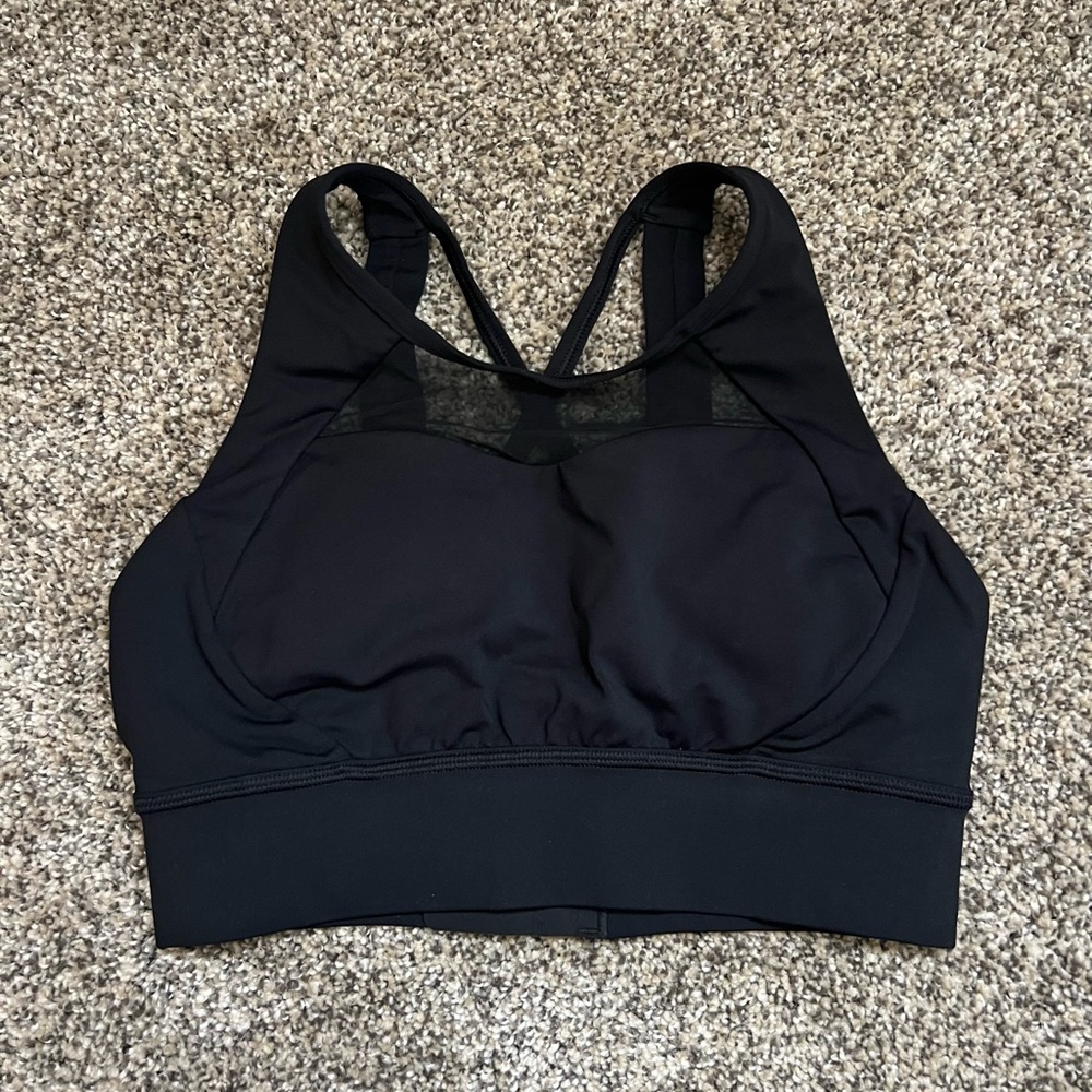 Lululemon Women’s Black Sports Bra